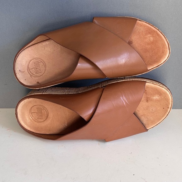 Fitflop Shoes - FitFlop wedge sandals womens size 8 KYS Brown Leather Criss Cross minimalist